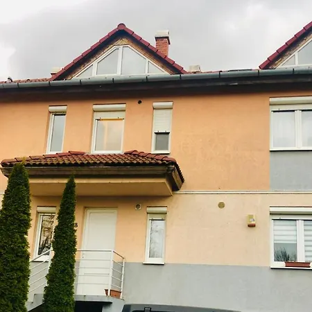 Akácvirág Apartman * Siófok